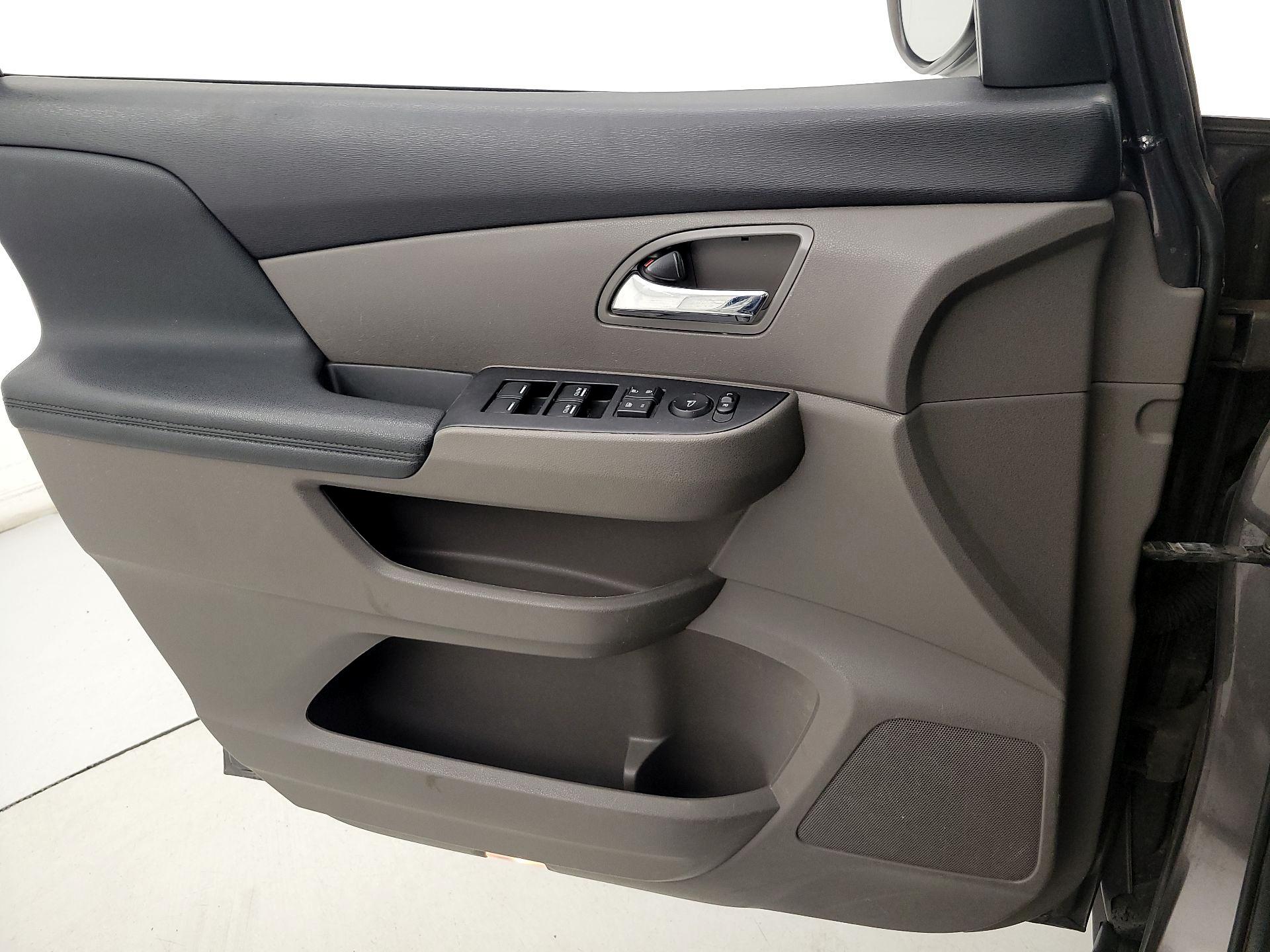 Thumbnail: 2014 Honda Odyssey - 12