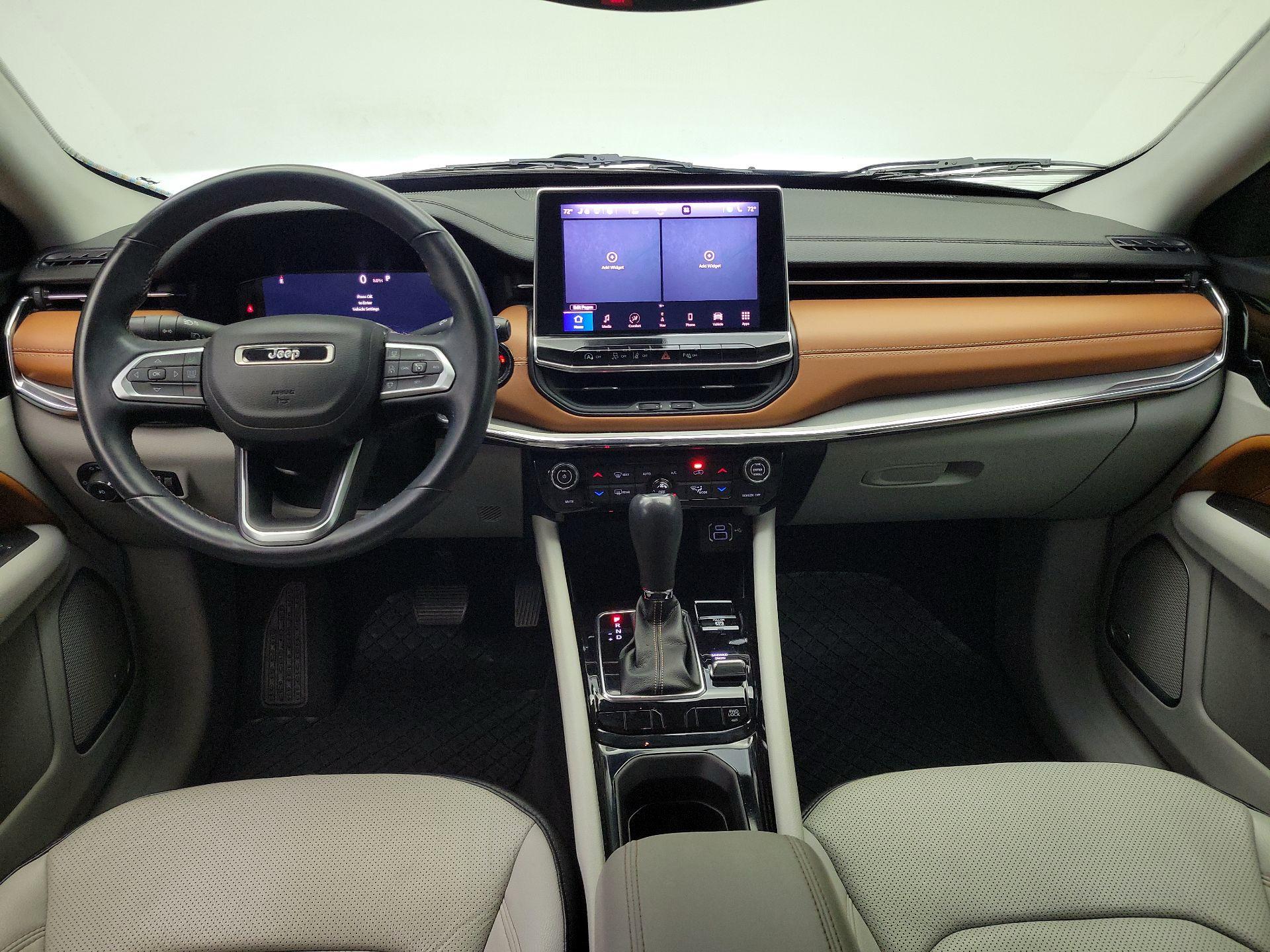 Thumbnail: 2022 Jeep Compass - 9
