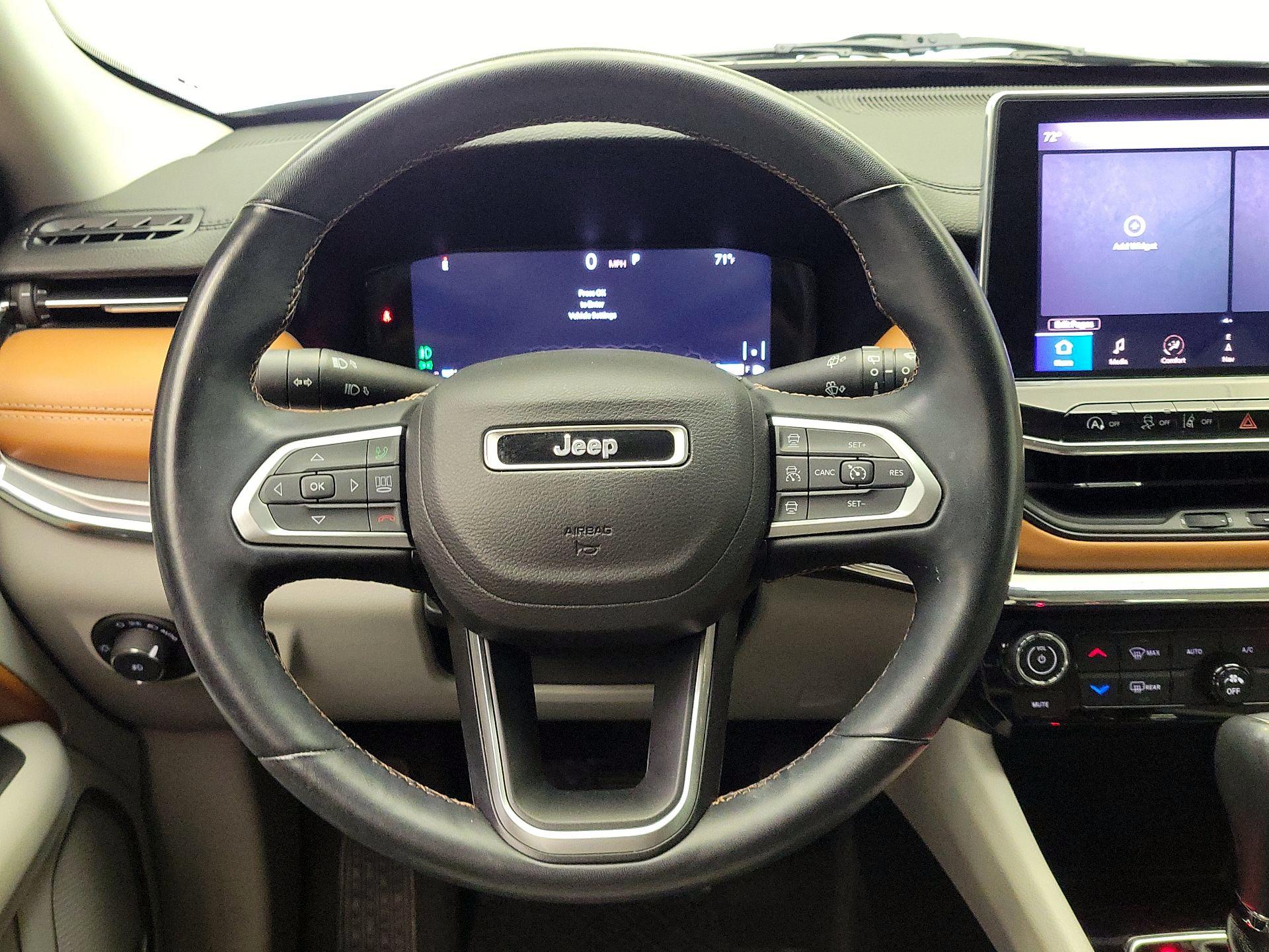 Thumbnail: 2022 Jeep Compass - 10