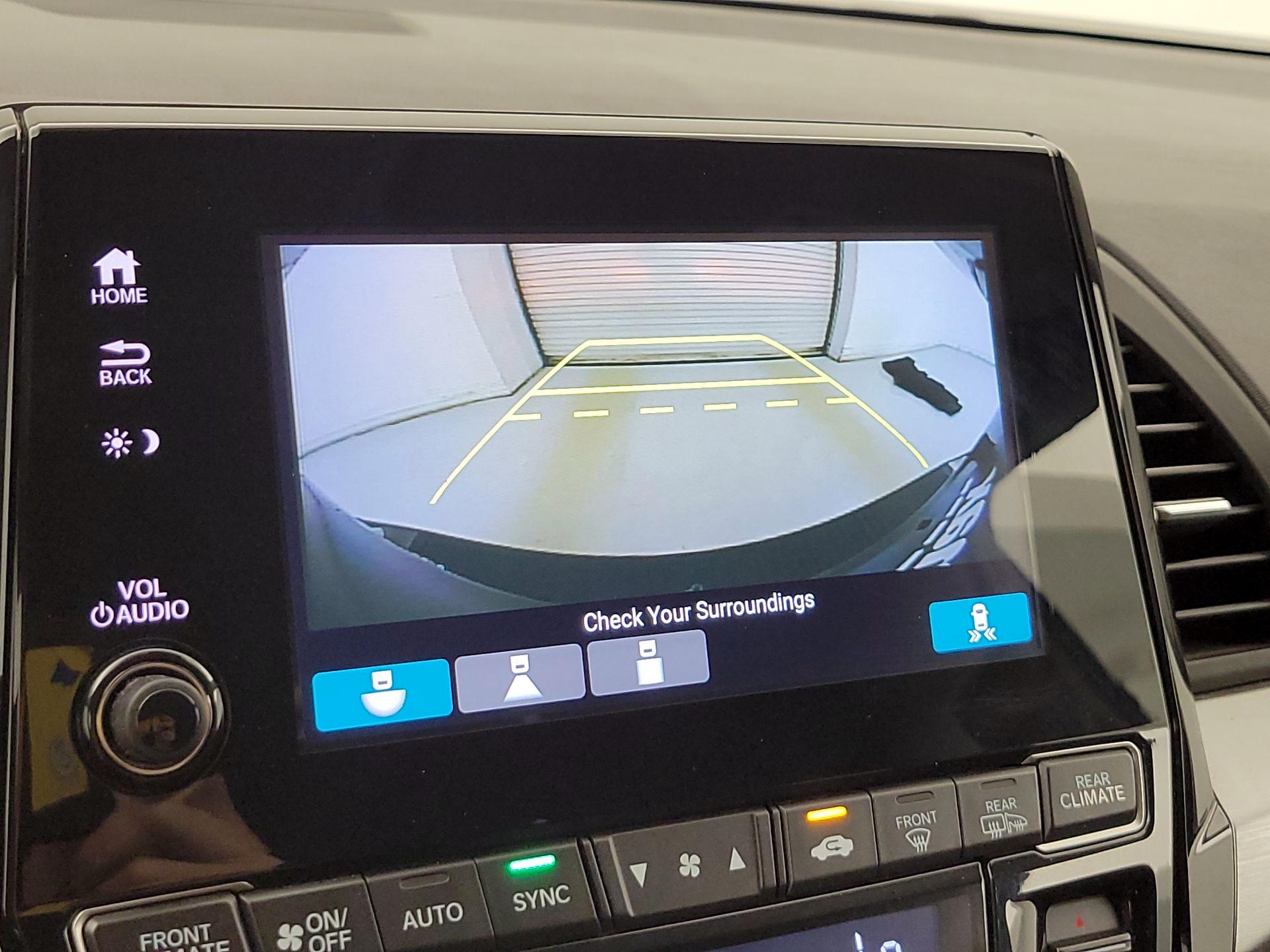 Thumbnail: 2019 Honda Odyssey - 14