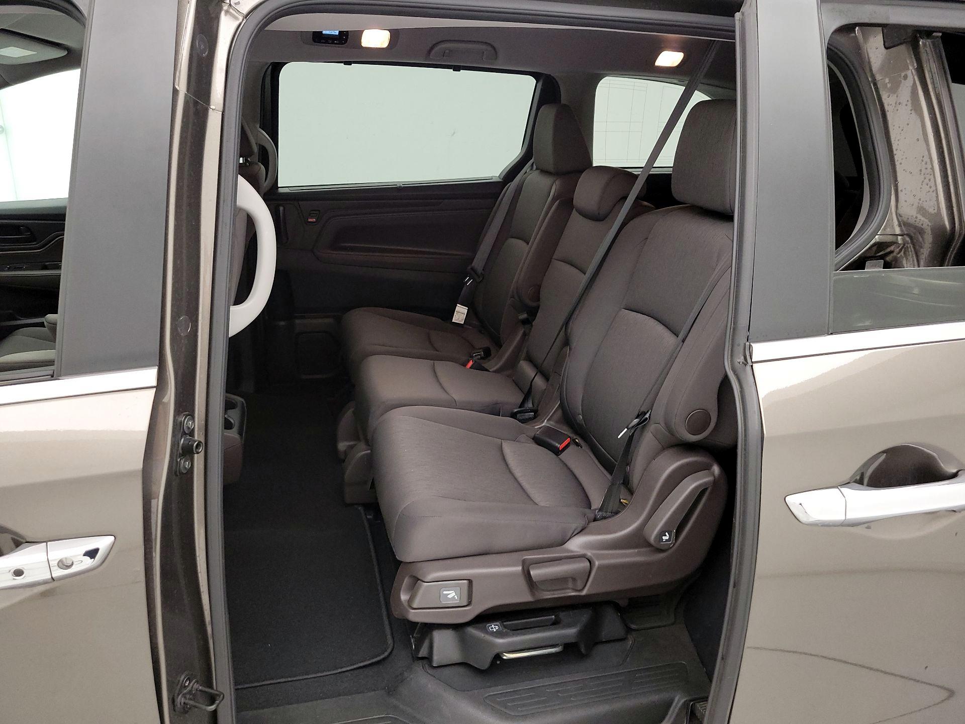 Thumbnail: 2019 Honda Odyssey - 19