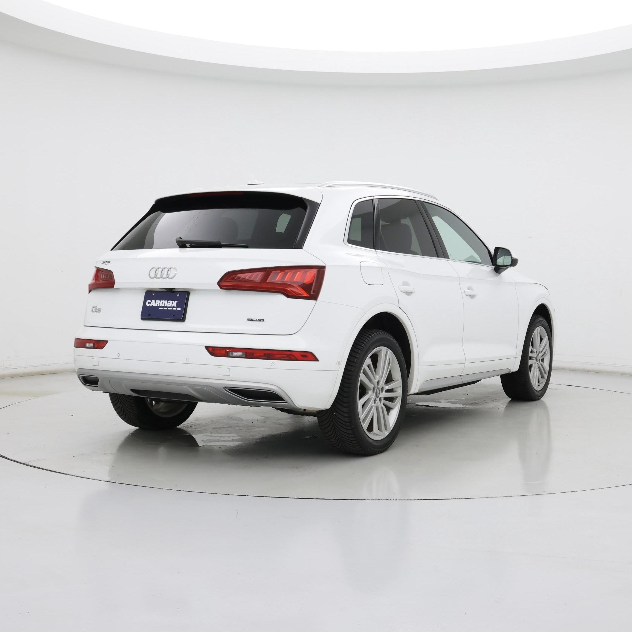 Thumbnail: 2020 Audi Q5 - 8