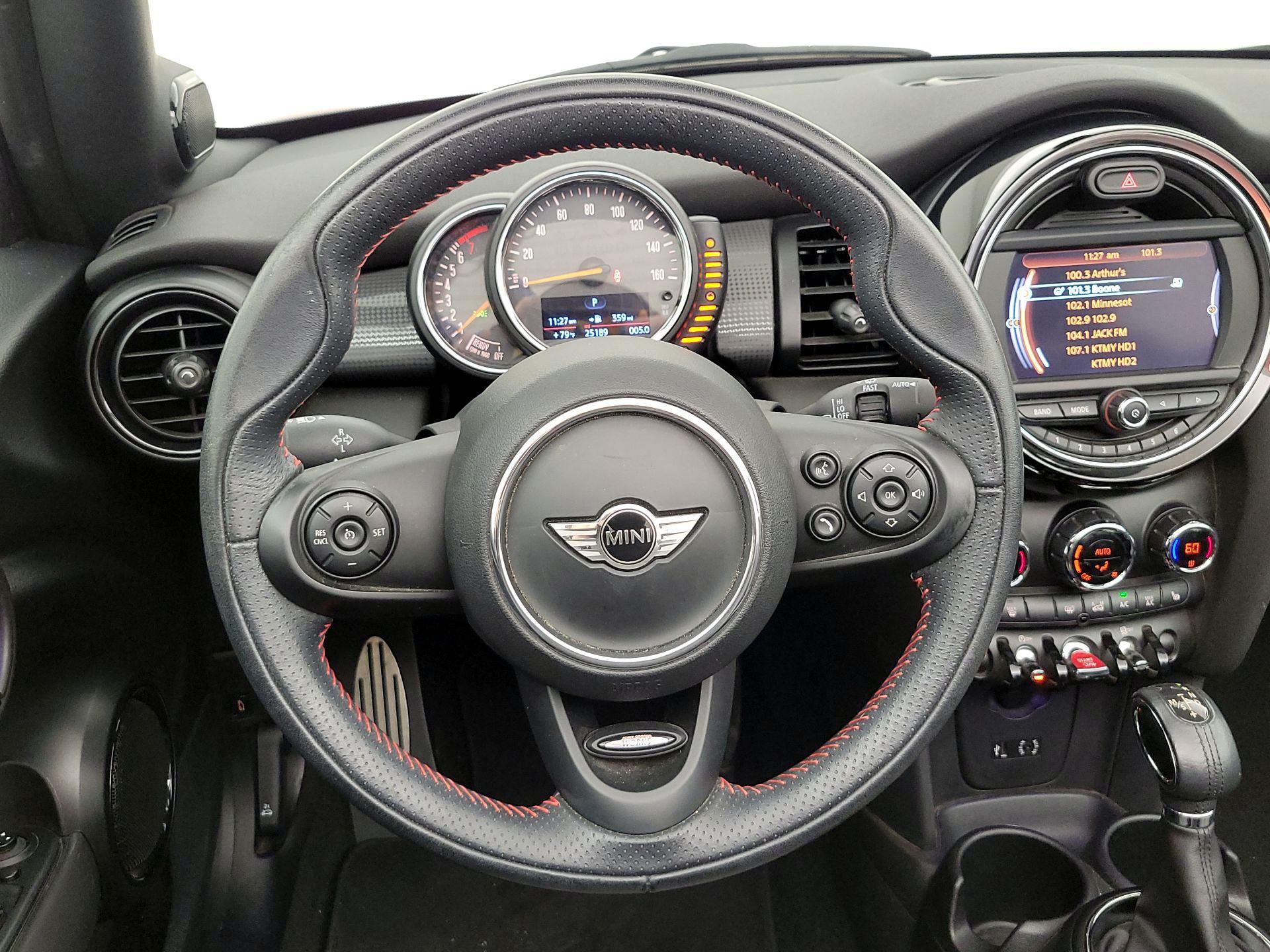 Thumbnail: 2016 MINI Cooper - 10