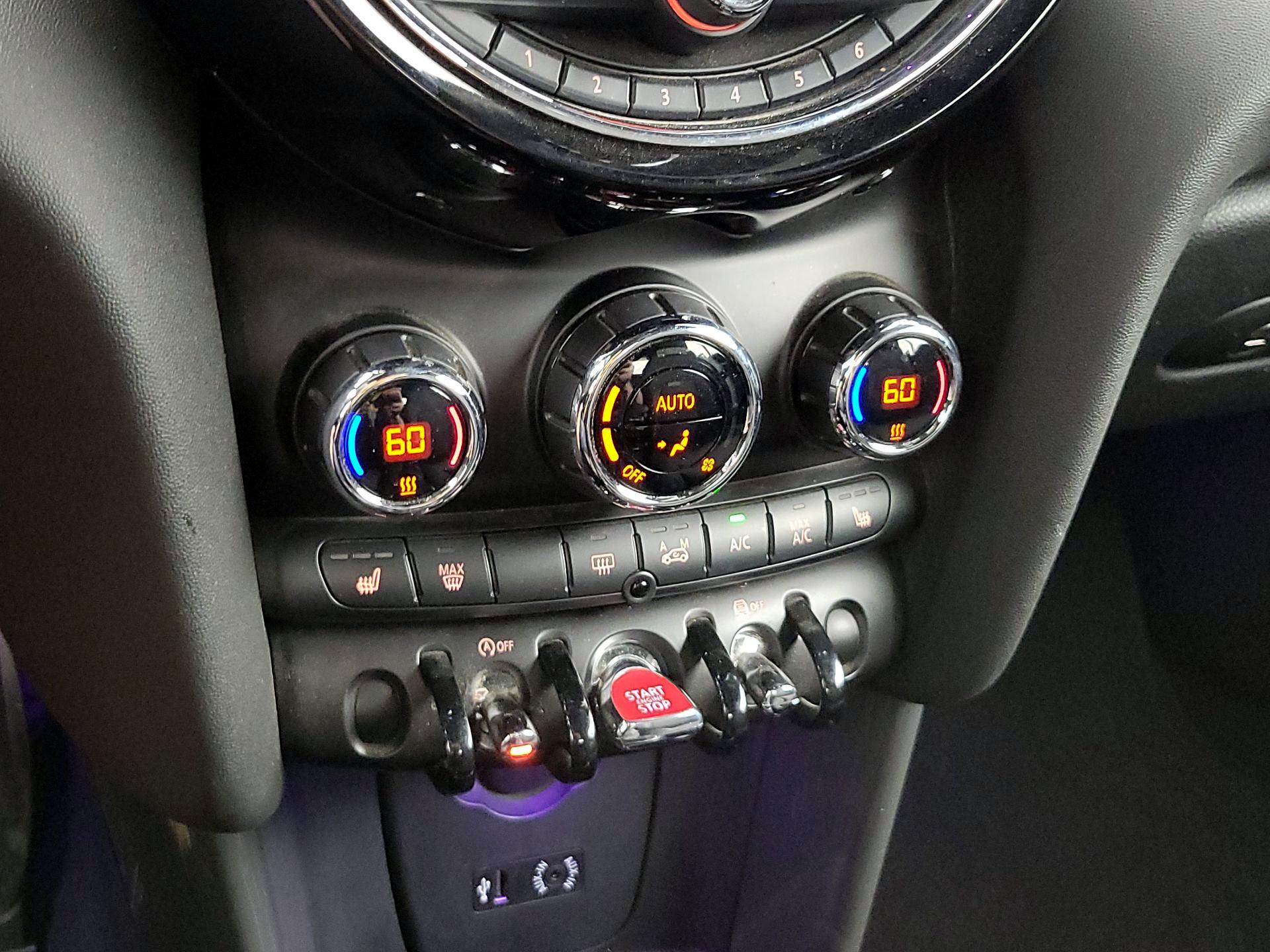 Thumbnail: 2016 MINI Cooper - 15