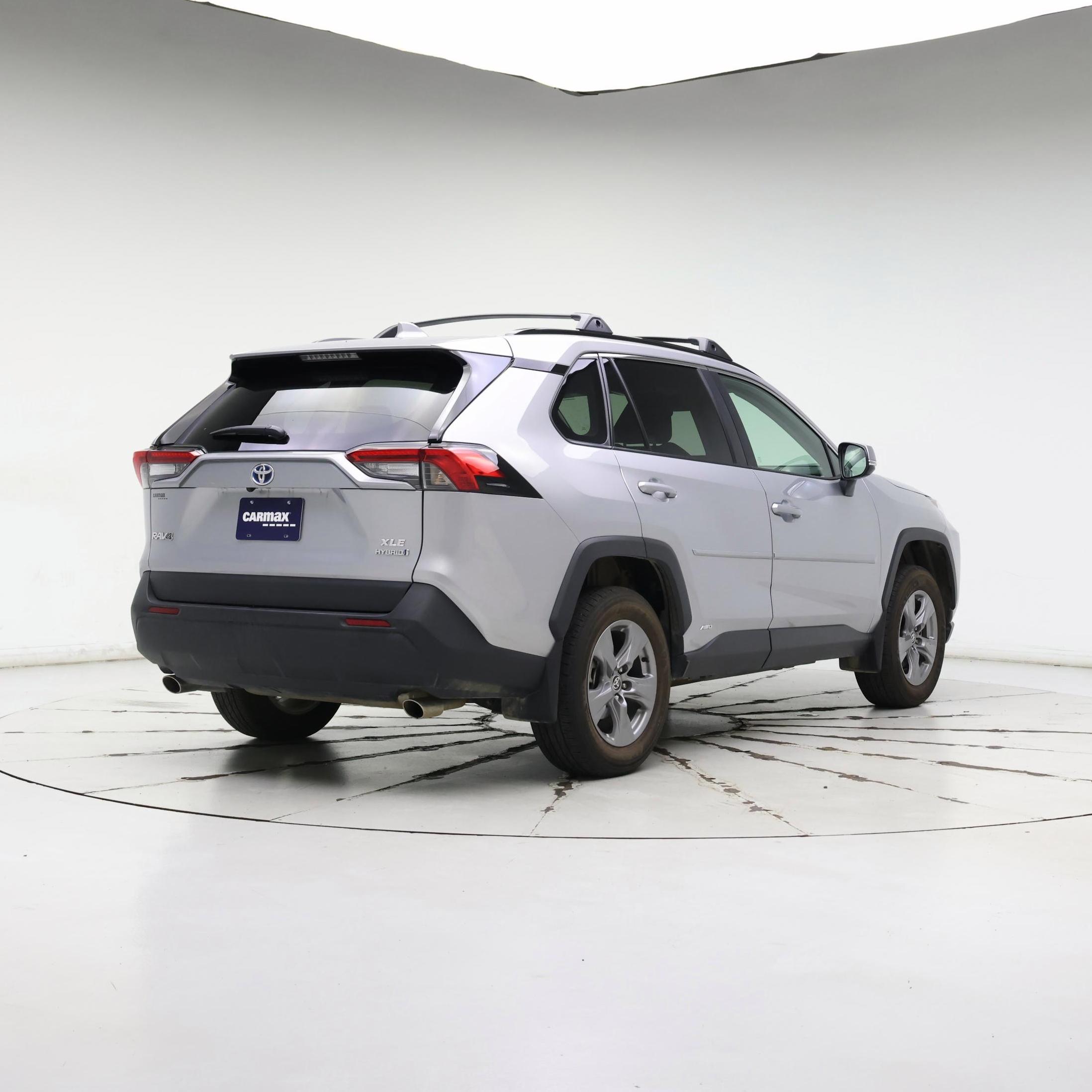 Thumbnail: 2024 Toyota RAV4 - 8