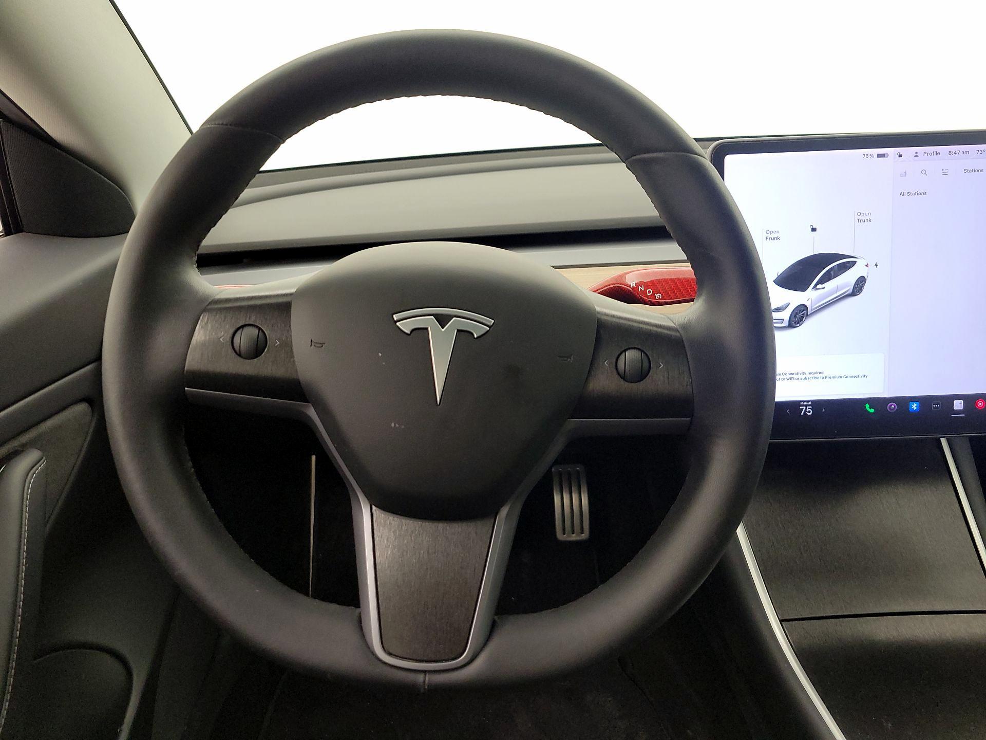 Thumbnail: 2020 Tesla Model 3 - 10