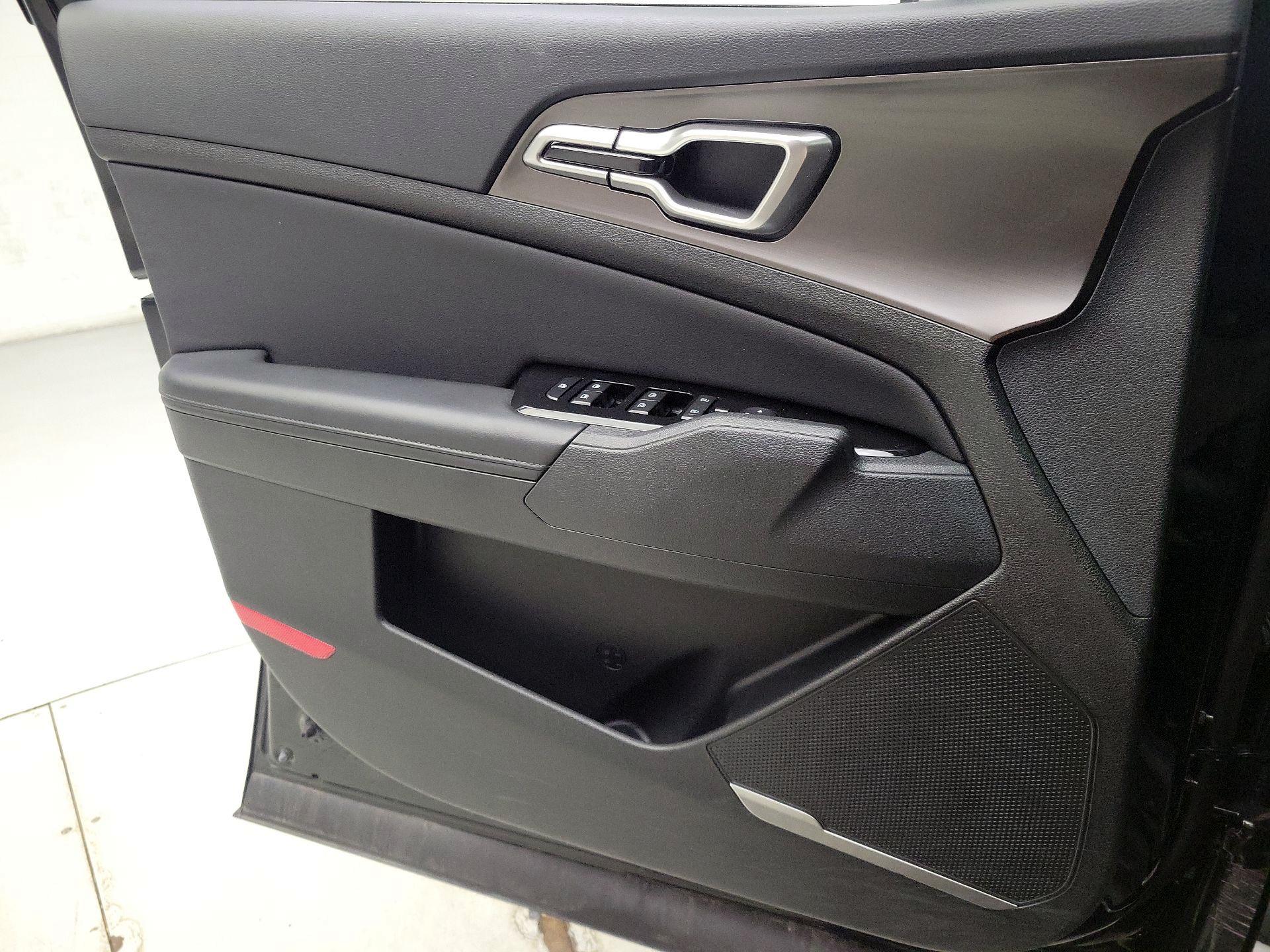 Thumbnail: 2024 Kia Sportage - 12