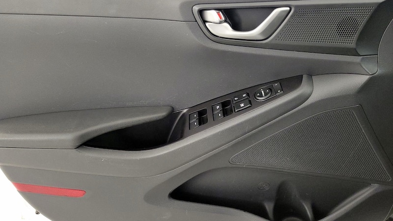 2019 Hyundai Ioniq Blue 12
