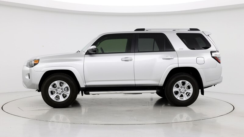 2023 Toyota 4Runner SR5 3