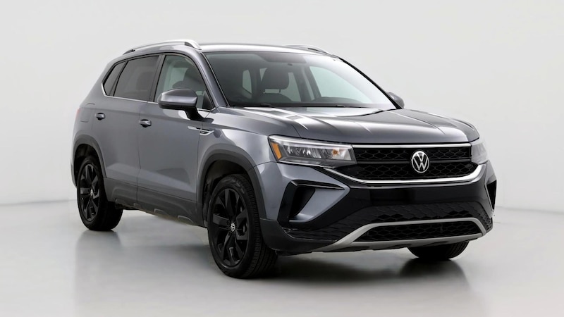 2022 Volkswagen Taos SE Hero Image