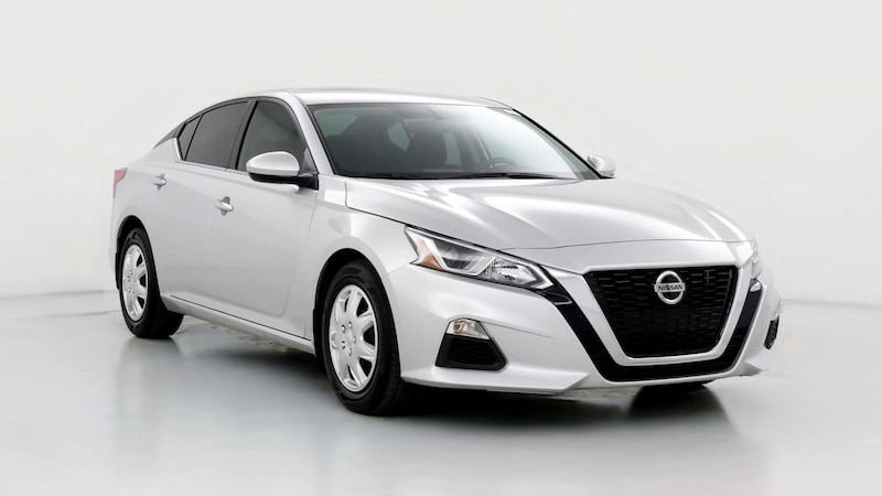 2020 Nissan Altima S Hero Image