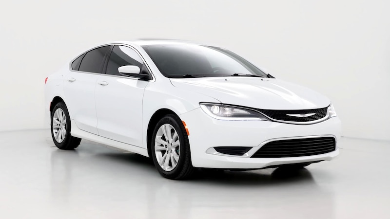 2016 Chrysler 200 Limited Hero Image