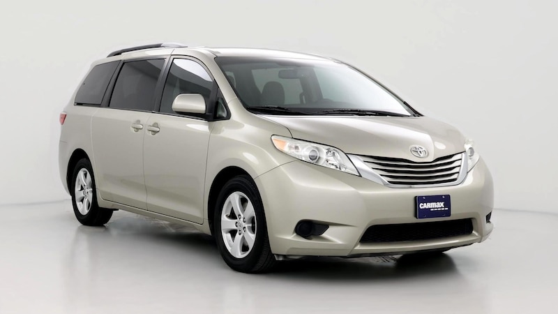 2015 Toyota Sienna LE Hero Image