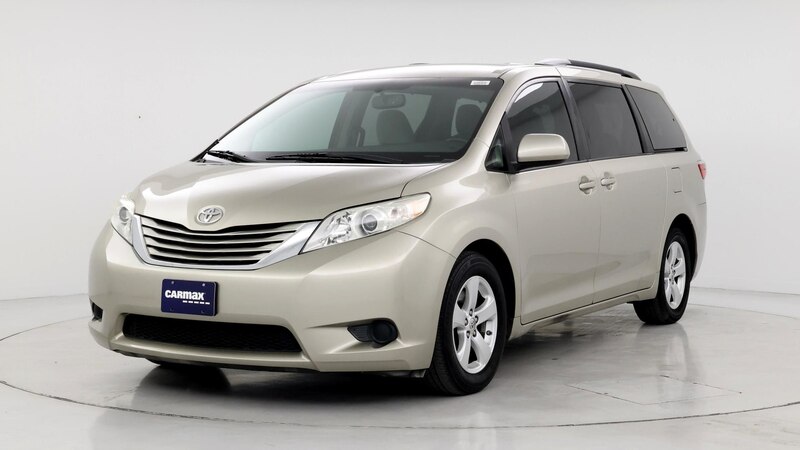 2015 Toyota Sienna LE 4