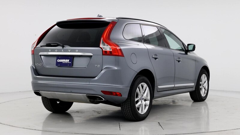 2017 Volvo XC60 T5 Dynamic 8