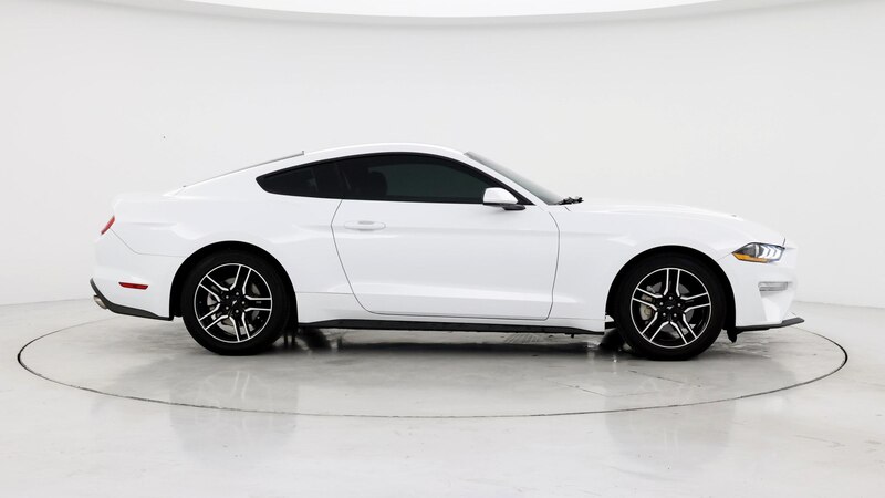 2021 Ford Mustang  7