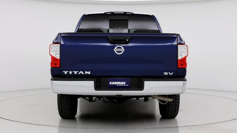 2019 Nissan Titan SV 6