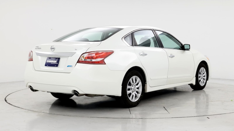 2014 Nissan Altima S 8