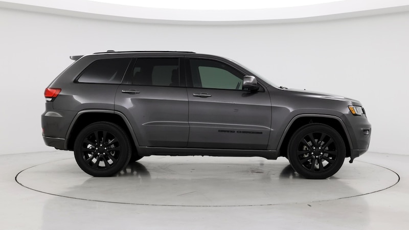 2019 Jeep Grand Cherokee Altitude 7