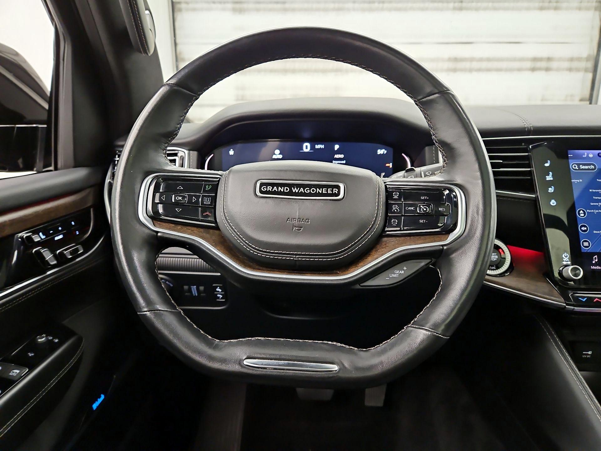 Thumbnail: 2022 Jeep Grand Wagoneer - 10