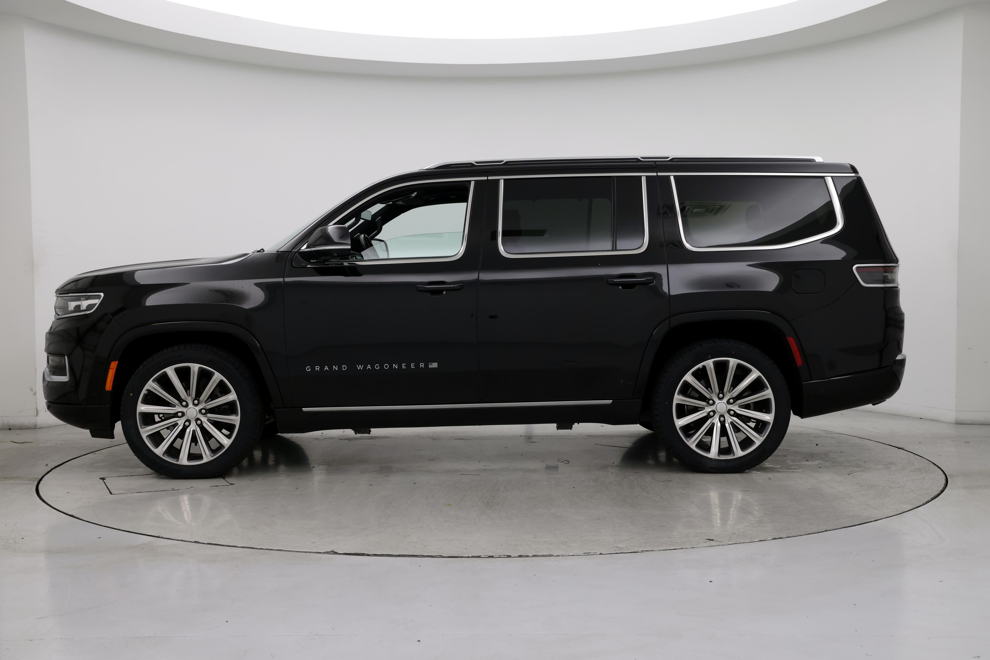 Thumbnail: 2022 Jeep Grand Wagoneer - 3