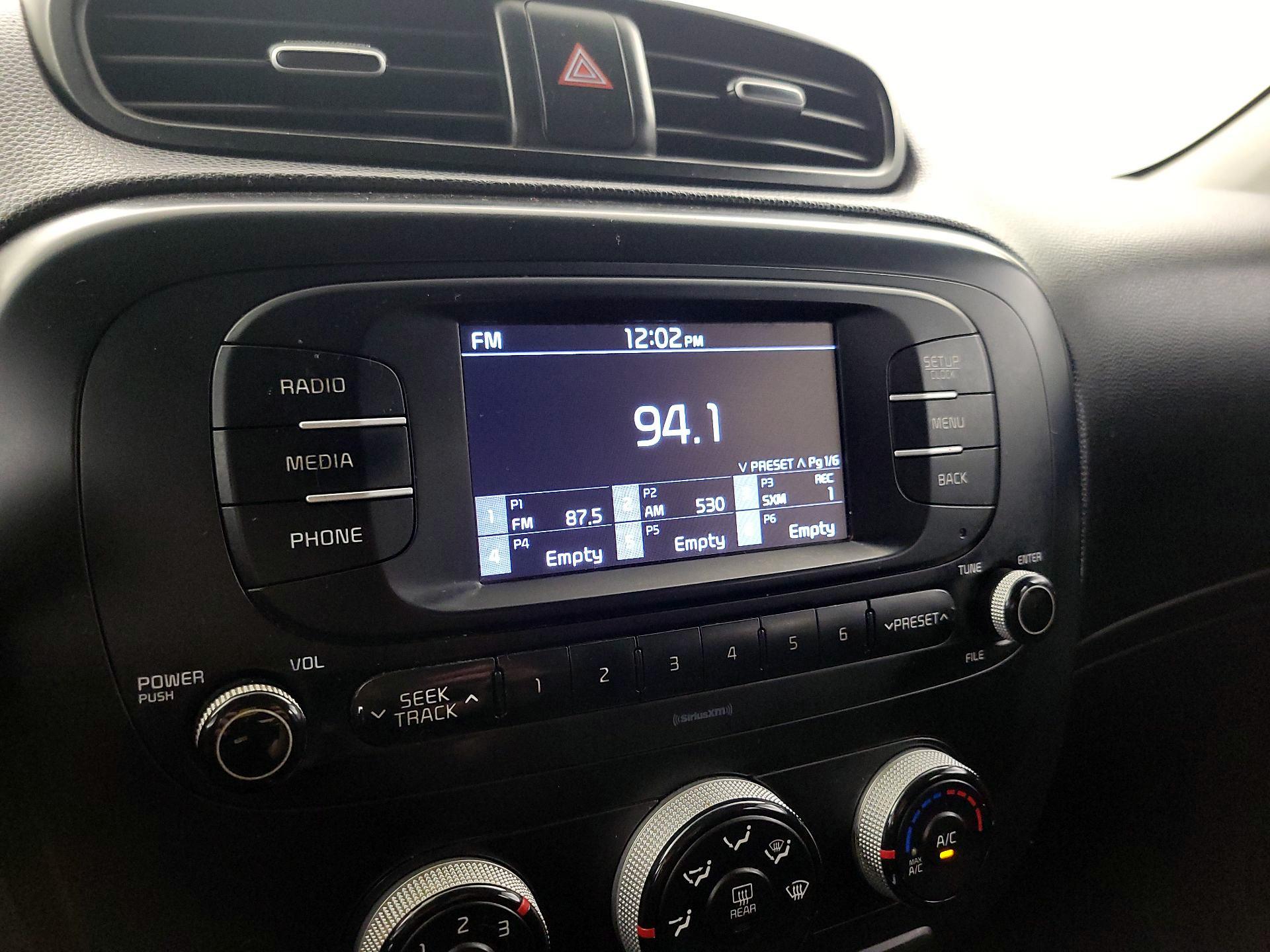 Thumbnail: 2018 Kia Soul - 14