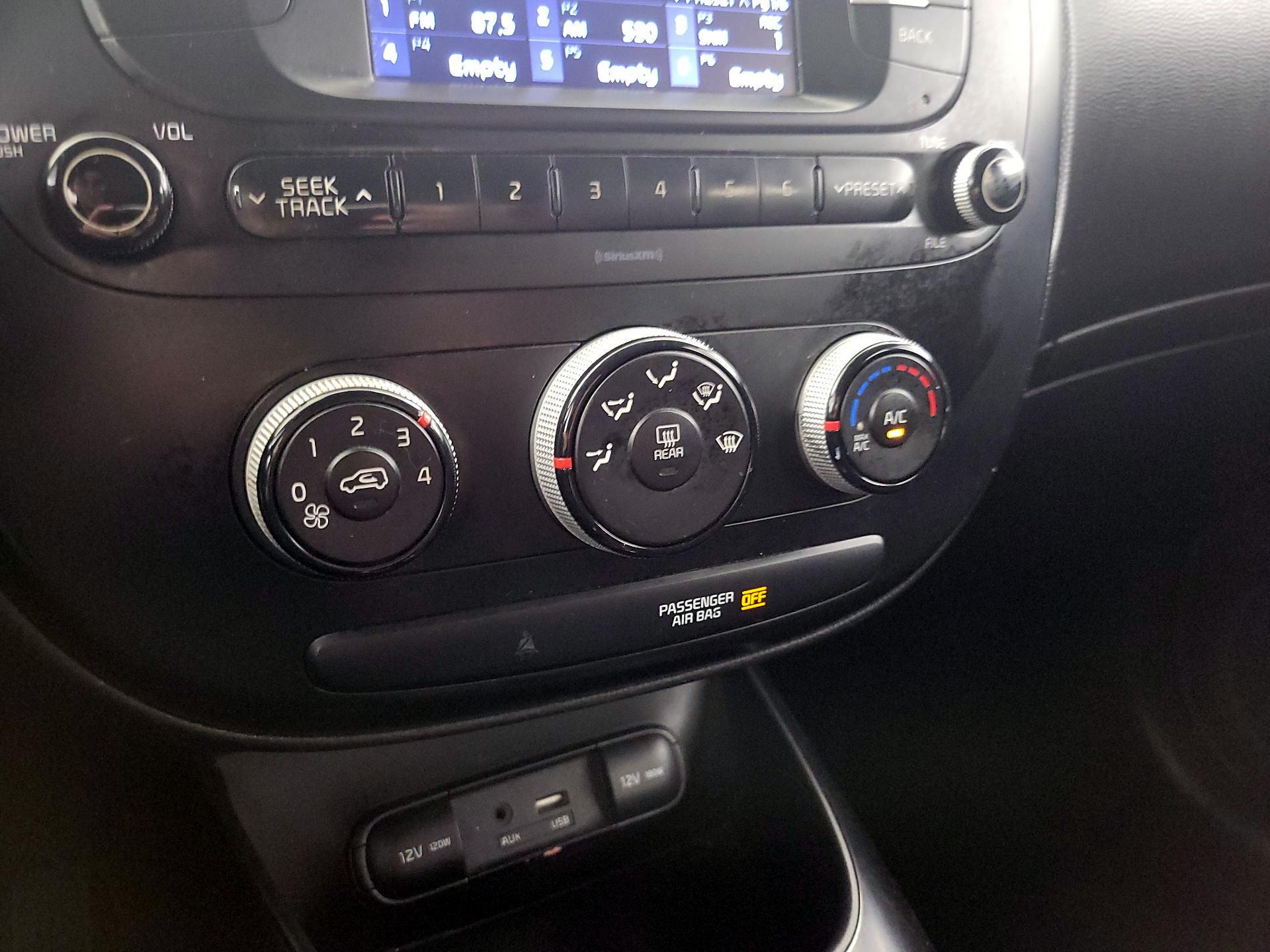 Thumbnail: 2018 Kia Soul - 15