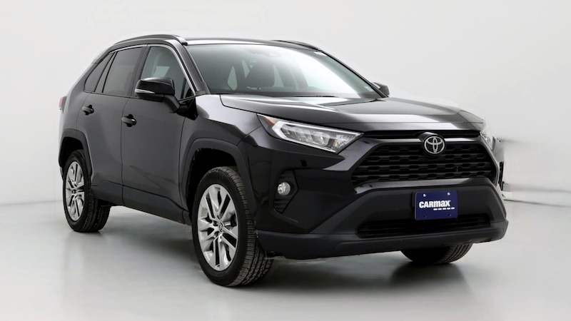 2021 Toyota RAV4 XLE Hero Image