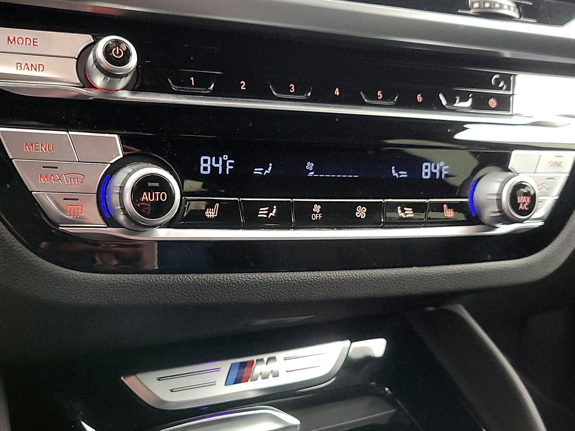 Thumbnail: 2021 BMW X4 - 17