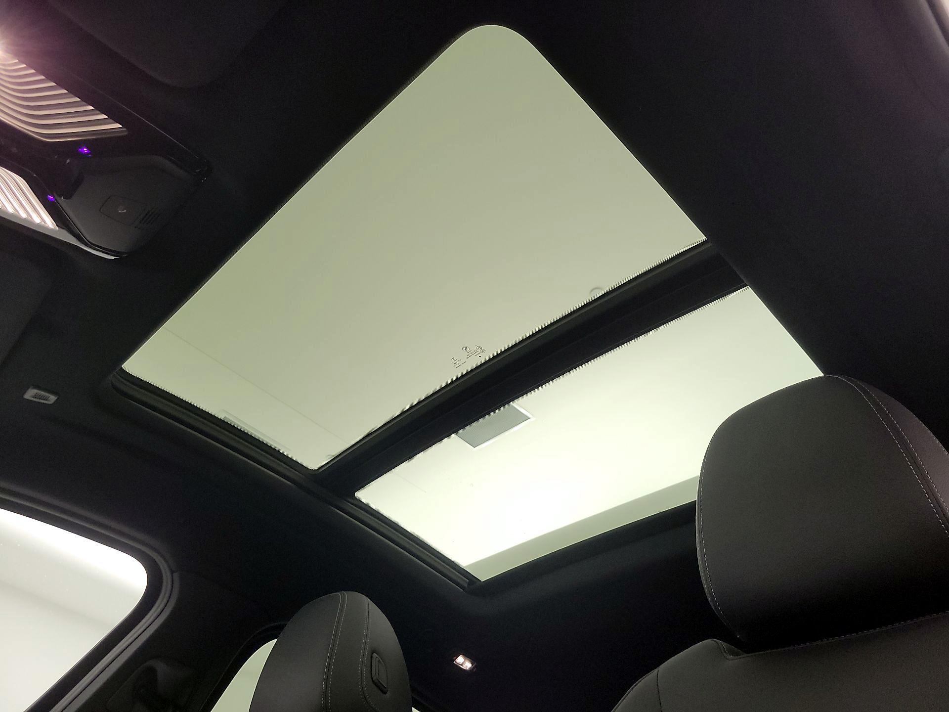 Thumbnail: 2021 BMW X4 - 20