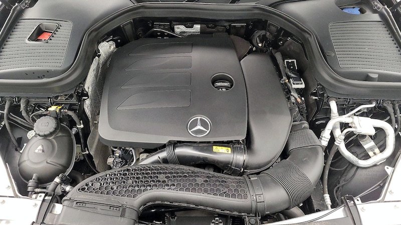 2021 Mercedes-Benz GLC 300 23