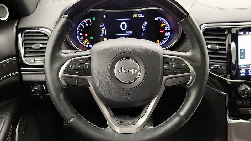 2019 Jeep Grand Cherokee Overland 10