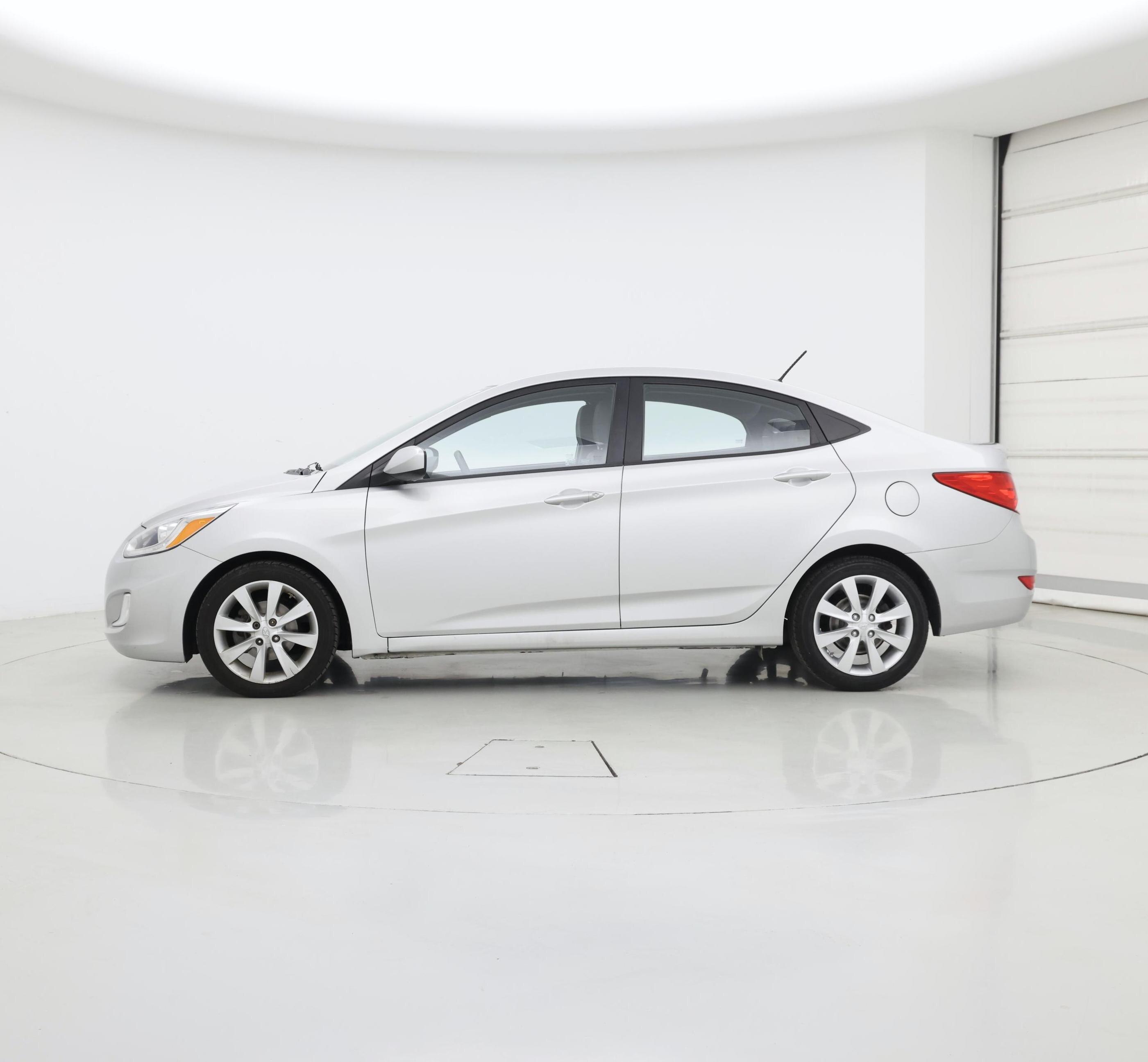 Thumbnail: 2014 Hyundai Accent - 3