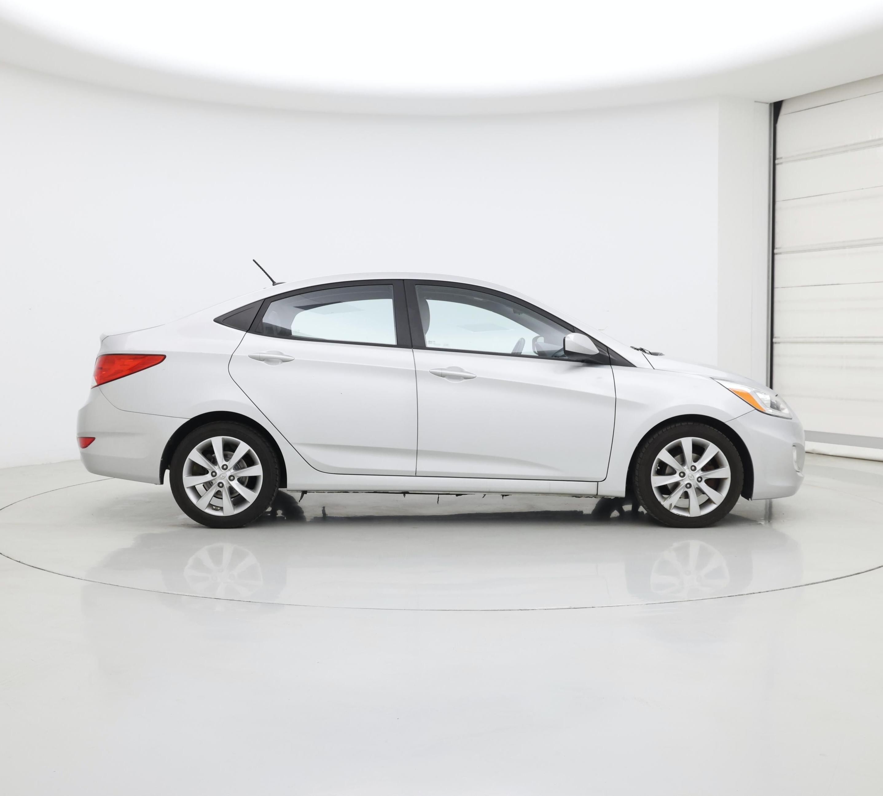 Thumbnail: 2014 Hyundai Accent - 7