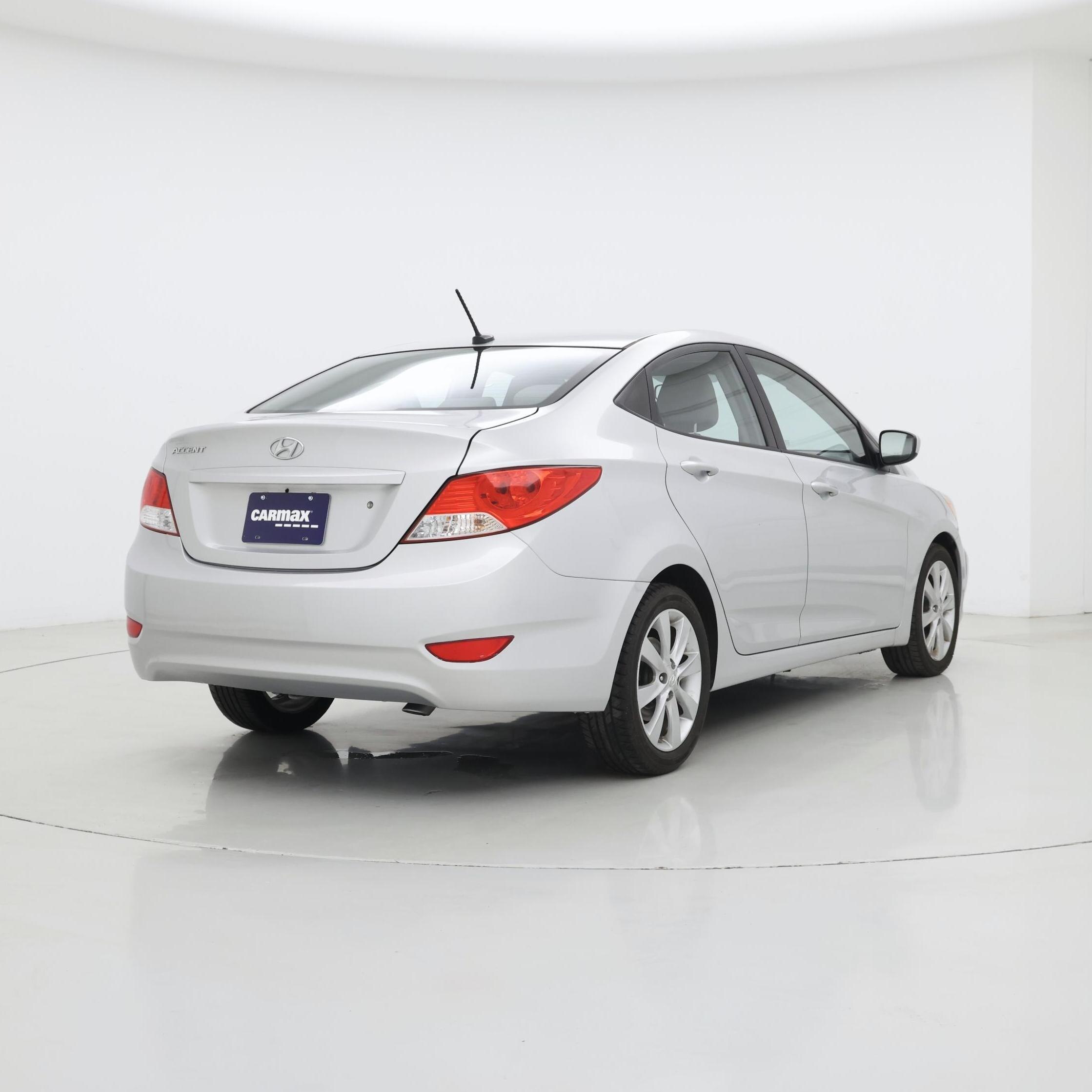 Thumbnail: 2014 Hyundai Accent - 8