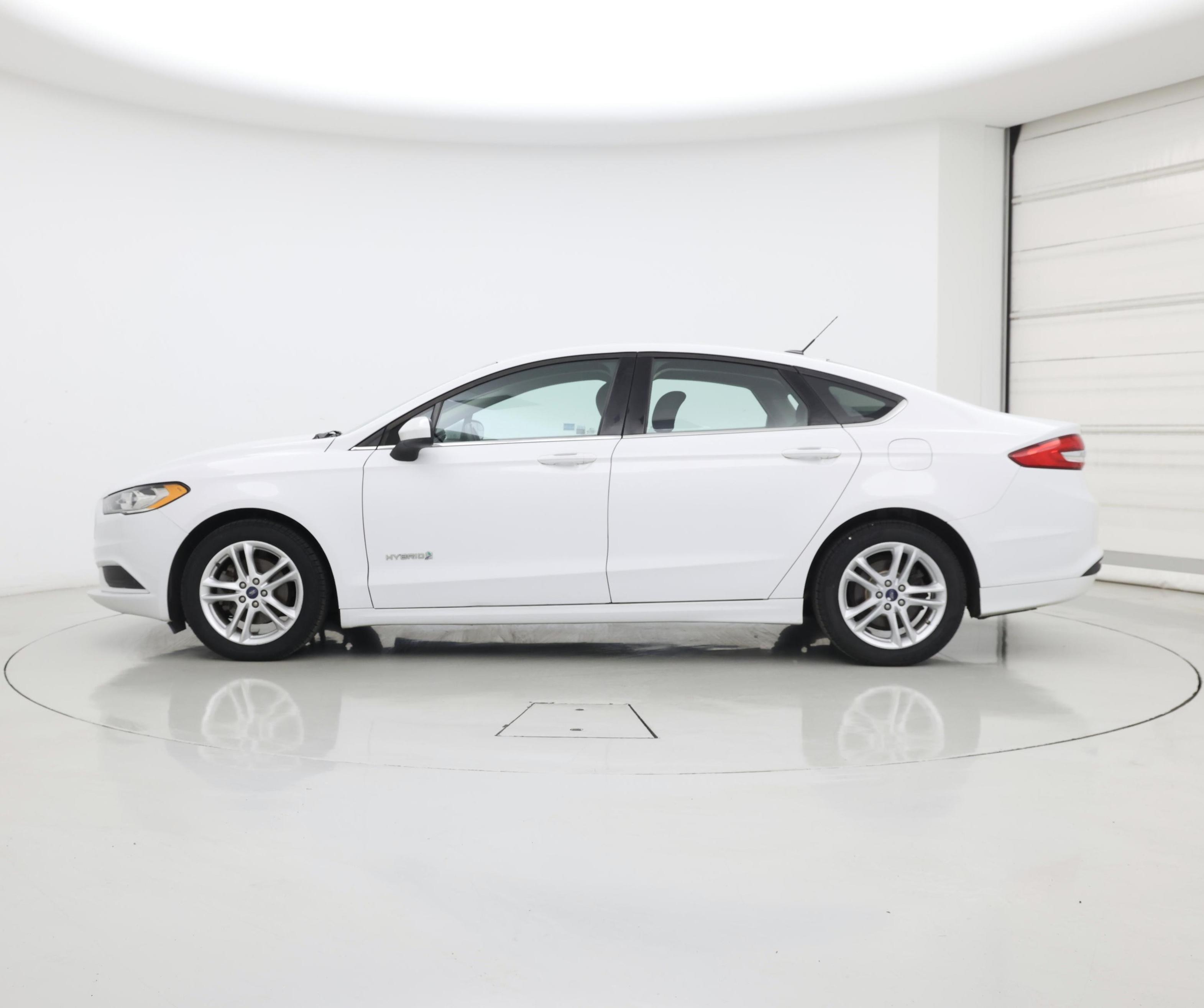 Thumbnail: 2018 Ford Fusion - 3