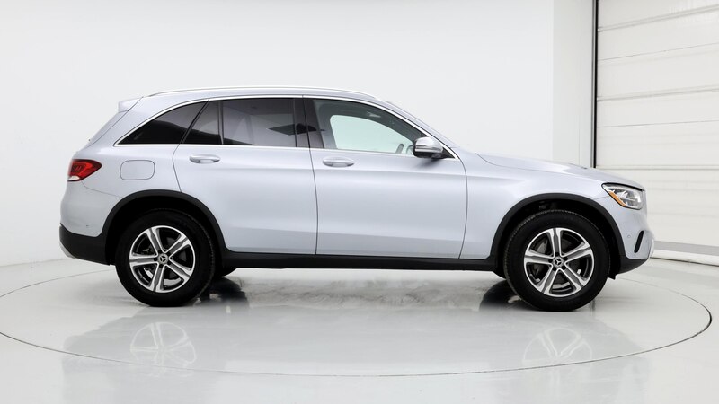 2022 Mercedes-Benz GLC 300 7