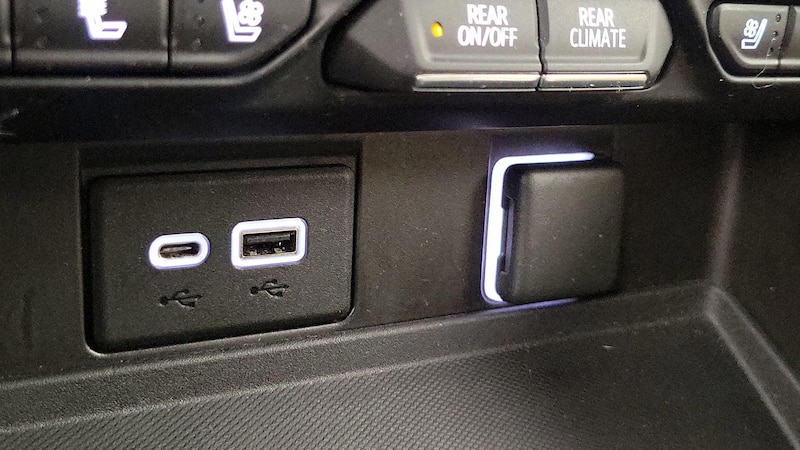 2021 Chevrolet Tahoe  19