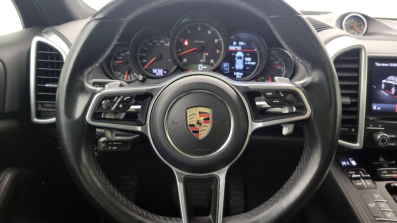 2017 Porsche Cayenne Platinum Edition 10