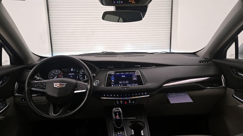 2021 Cadillac XT4 Luxury 9