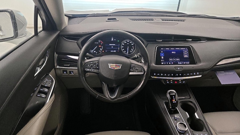 2021 Cadillac XT4 Luxury 10