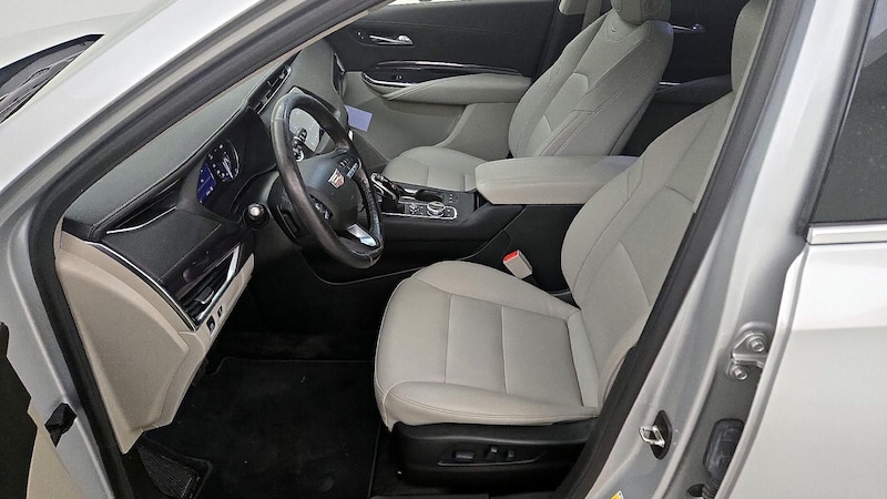 2021 Cadillac XT4 Luxury 11