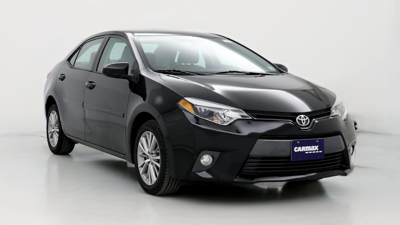 2015 Toyota Corolla LE Hero Image