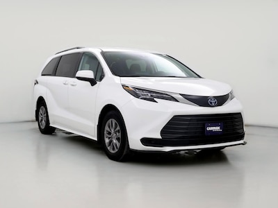 2024 Toyota Sienna LE -
                East Meadow, NY