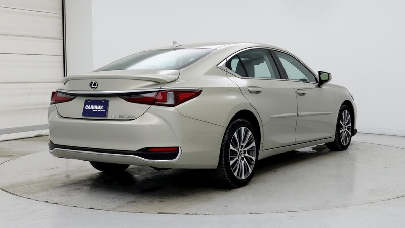 2021 Lexus ES 250 8