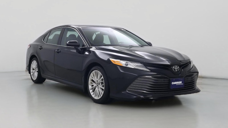 2018 Toyota Camry XLE Hero Image