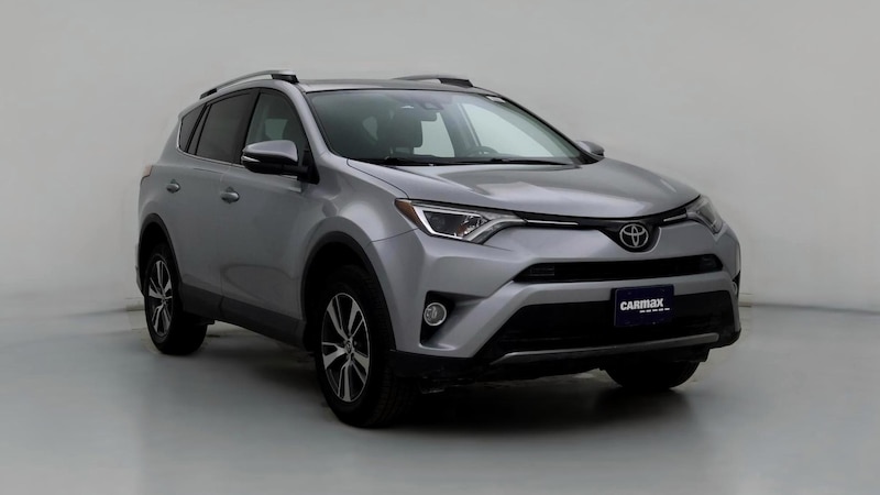 2017 Toyota RAV4 XLE Hero Image