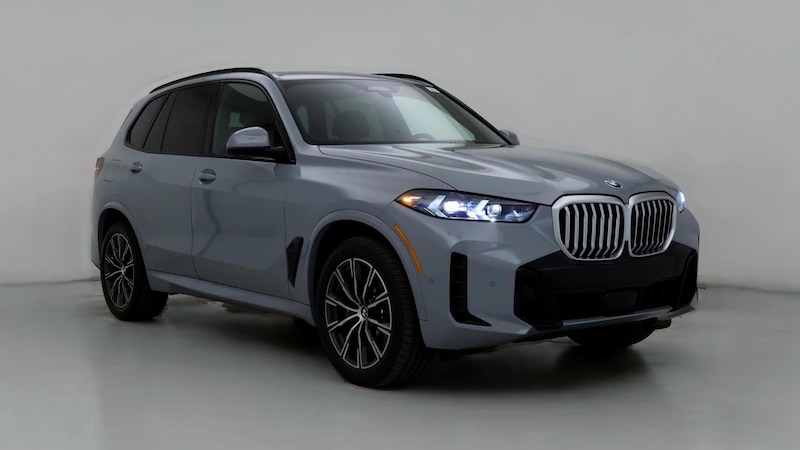 2025 BMW X5 xDrive40i Hero Image