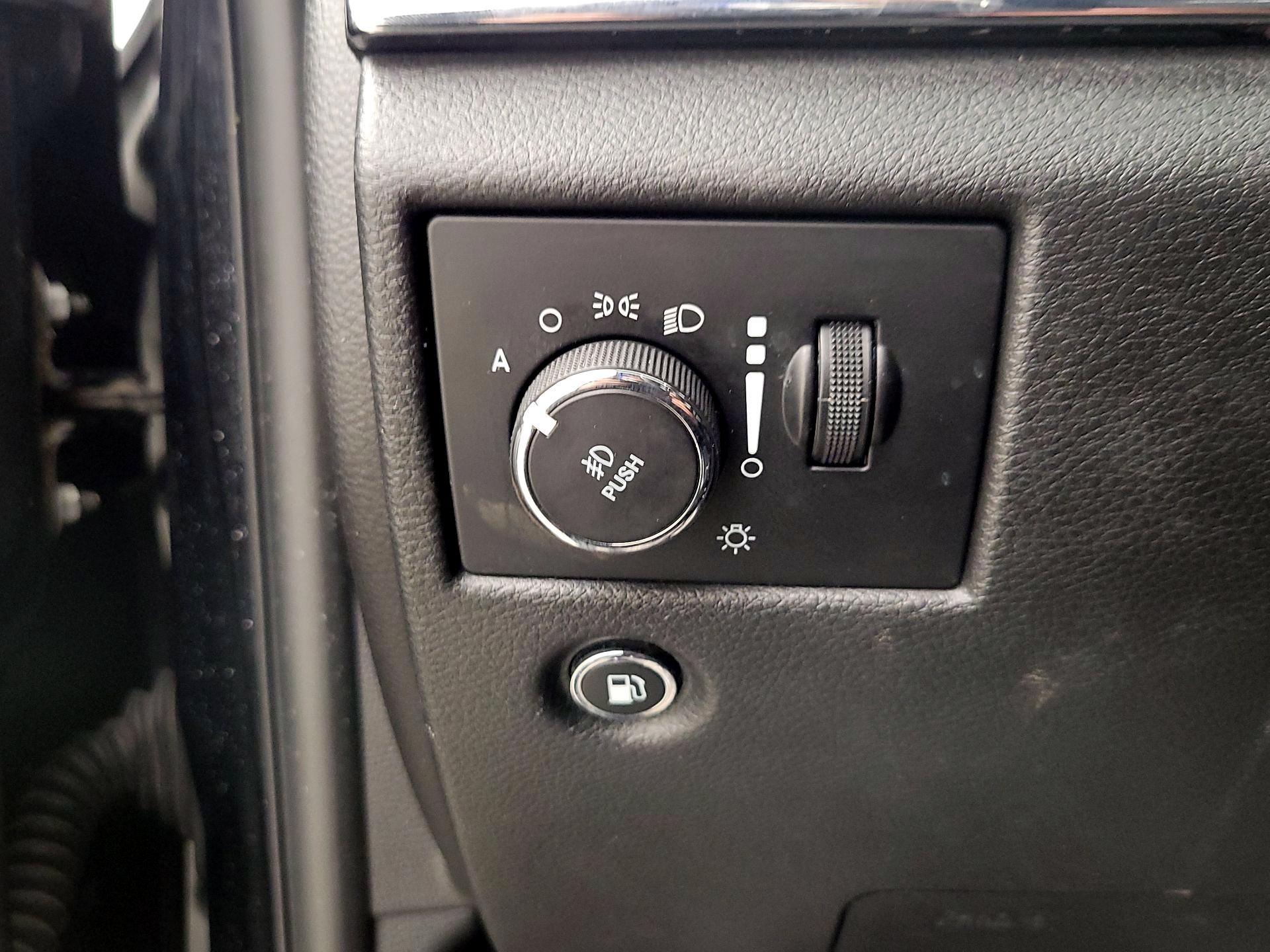 Thumbnail: 2018 Jeep Grand Cherokee - 13