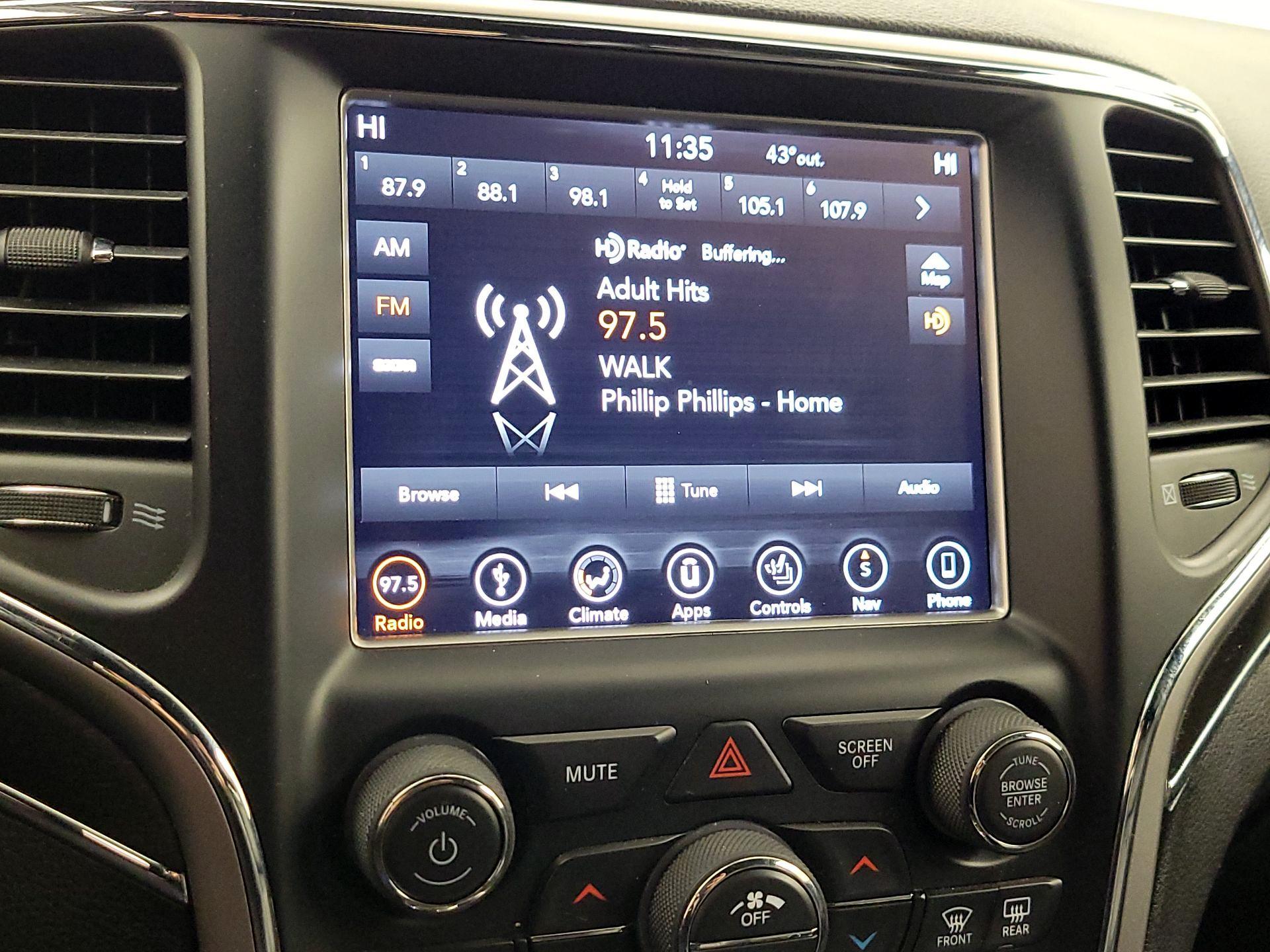 Thumbnail: 2018 Jeep Grand Cherokee - 16